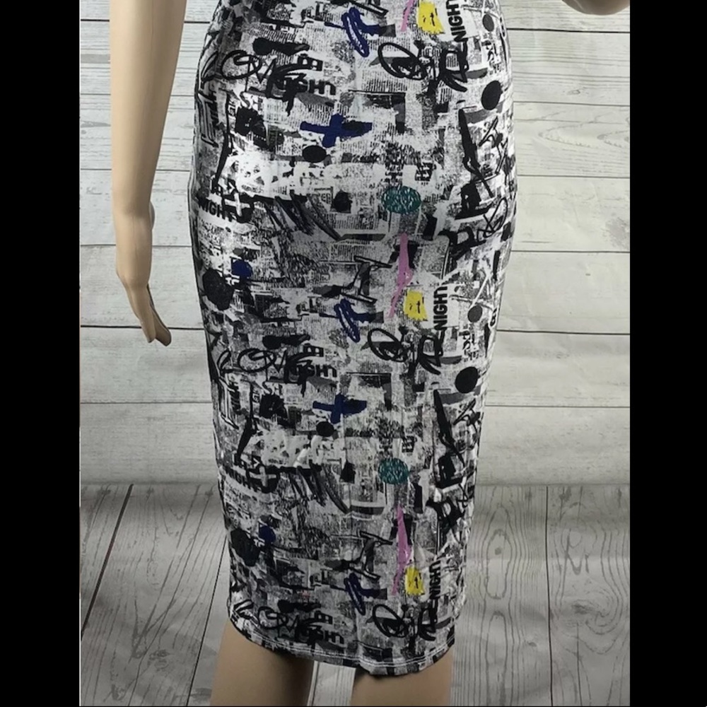 Topshop Bodycon Dress 🌺 Cute Newsprint - Picture 11 of 12